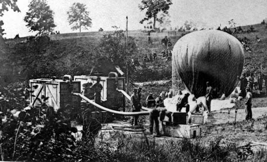 American Civil War: observation balloon