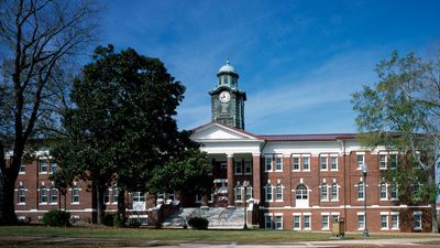 Tuskegee University