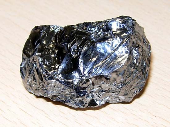 silicon: metalloid