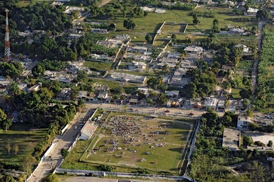 Port-au-Prince: earthquake damage
